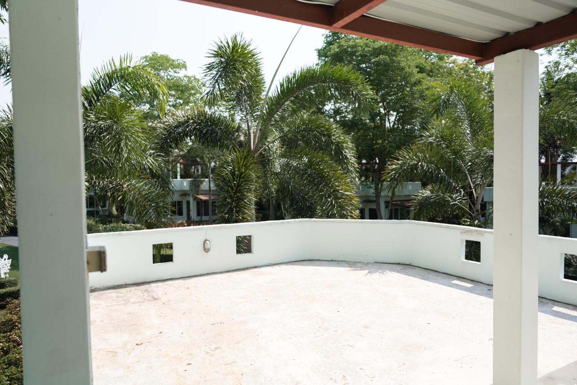 Villa Reina Resort Nong Nam Daeng 외부 사진