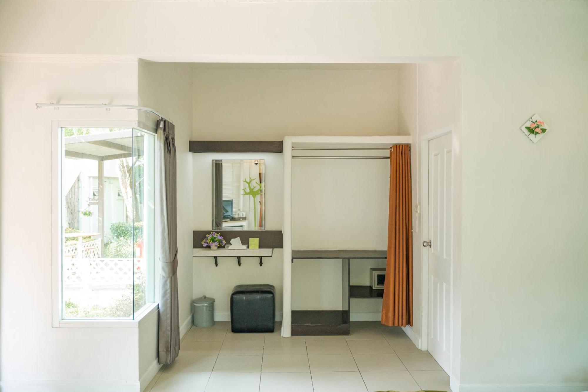Villa Reina Resort Nong Nam Daeng 외부 사진