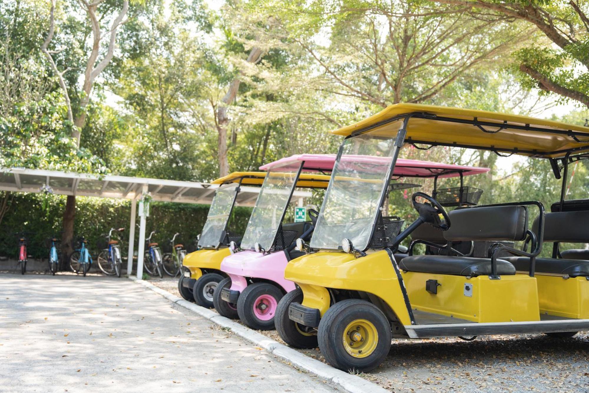 Villa Reina Resort Nong Nam Daeng 외부 사진