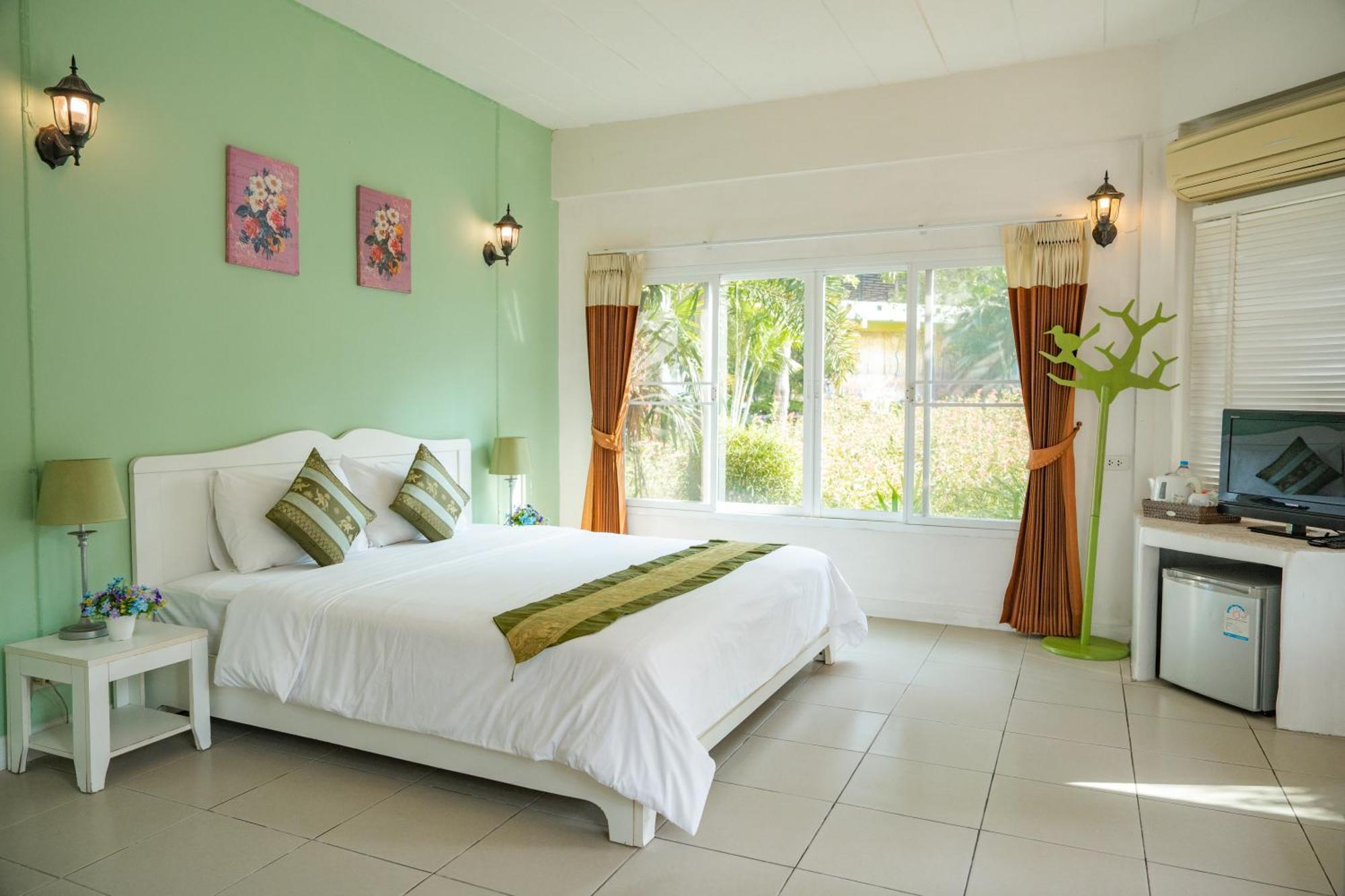 Villa Reina Resort Nong Nam Daeng 외부 사진