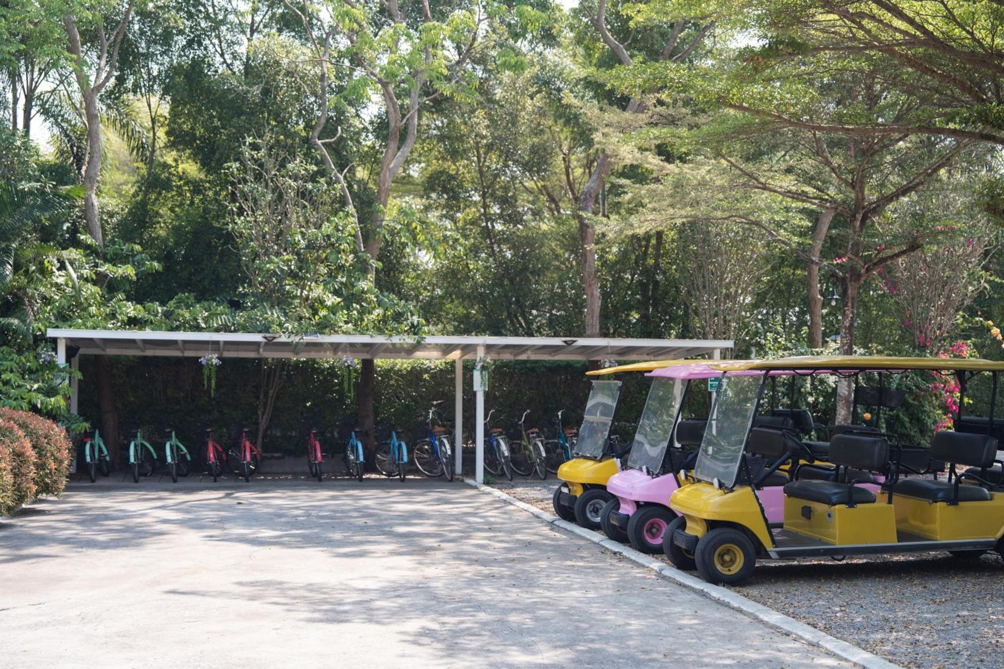 Villa Reina Resort Nong Nam Daeng 외부 사진